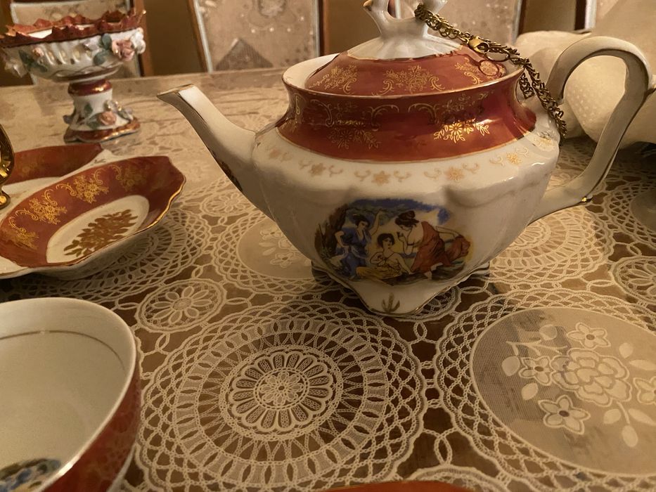 Чинни идишлар,Бренд Мадонна идишлари