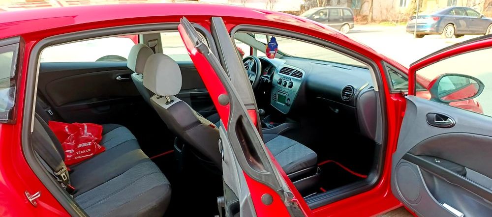 Seat Leon 1.9 diesel Deosebita Perfecta doamna sau incepator  Stare Excelenta - Proprietar