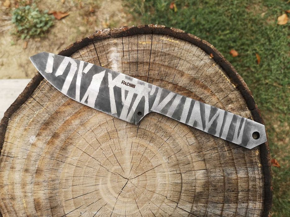 Боен "тактически" нож...