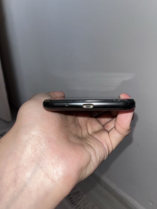 Телефон Huawei Y5 lite