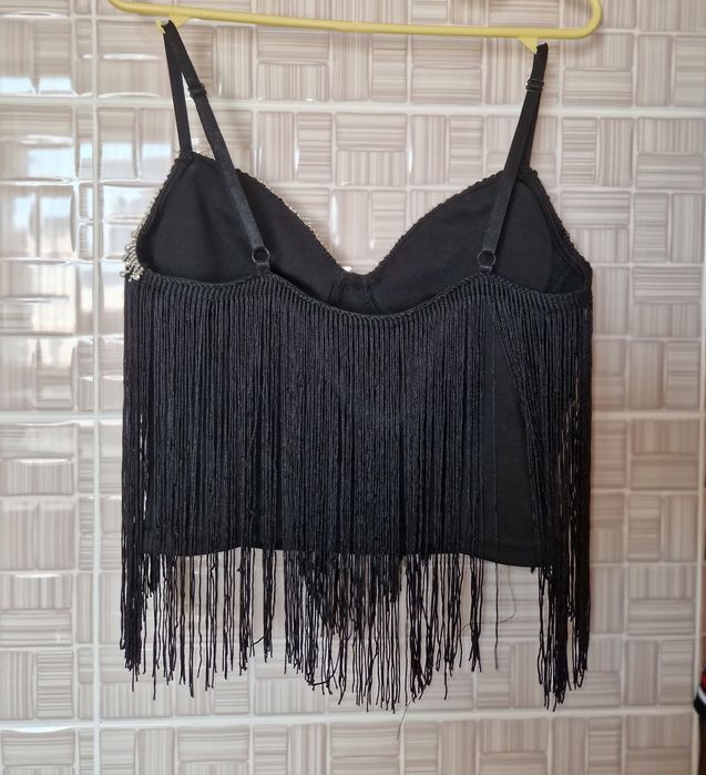 Top negru elegant