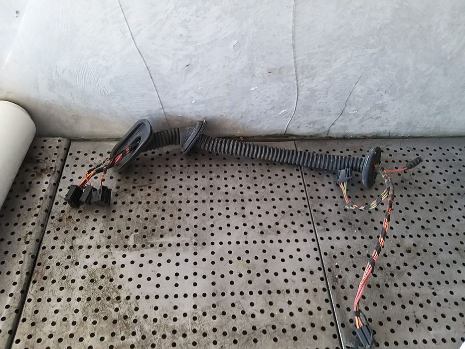 Cablaj instalatie electrica usa stanga spate vw touareg 7l