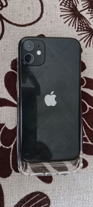 Продам Iphone 11 срочно 55000