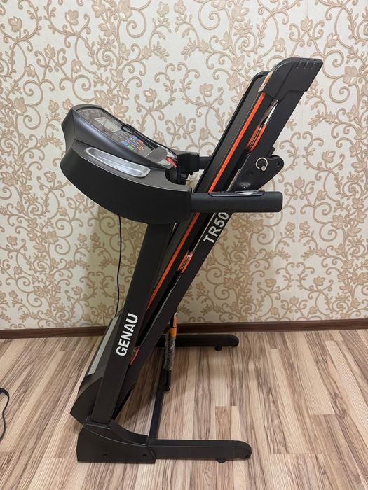Беговая дорожка Genau TR 50