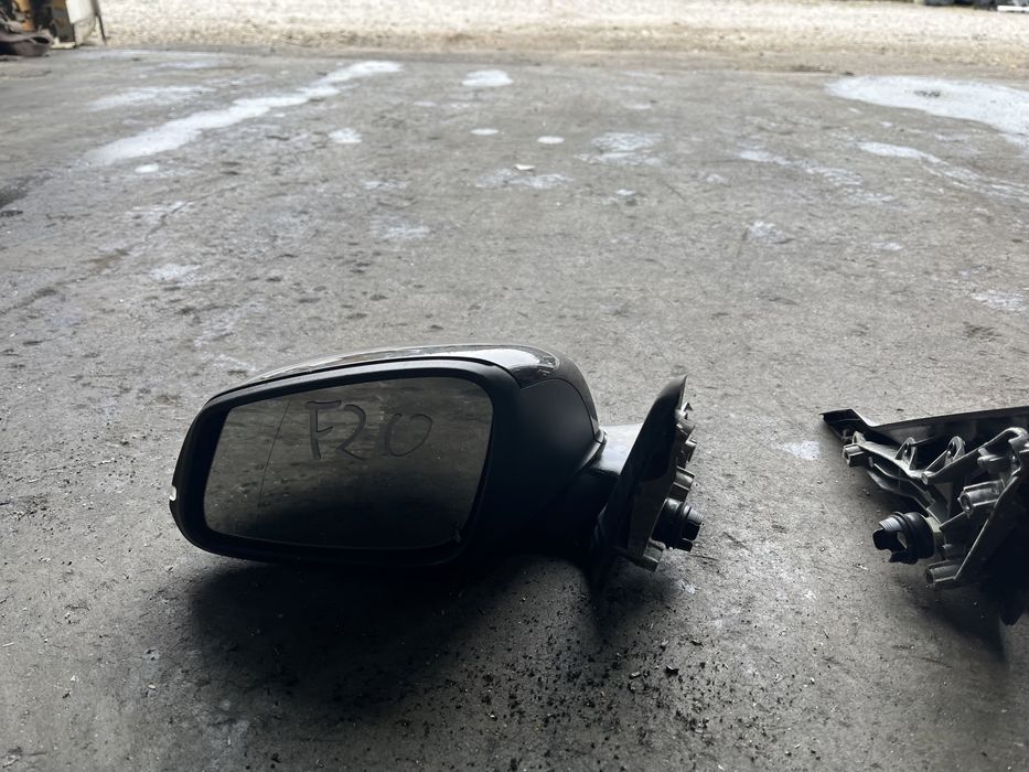 Огледало бмв 1 ф20 ( ogledalo bmw 1 f20 )