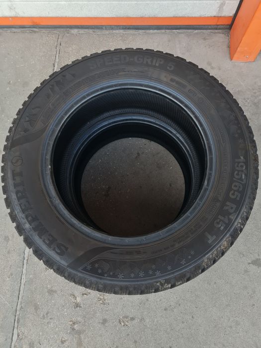 Зимни гуми 2 броя SEMPERIT SpeedGrip5 195 65 R15 дот 4024