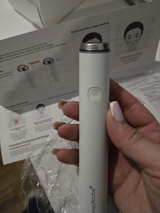 MediCube Age-R Booster Pro Mini White