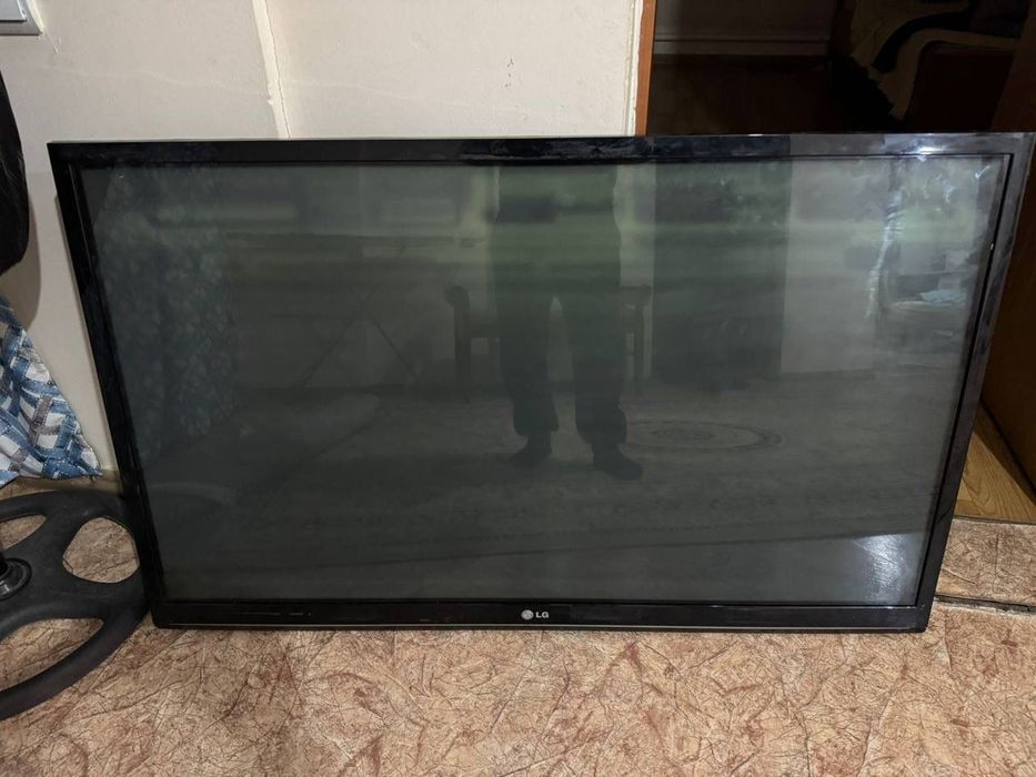 Продам телевизор