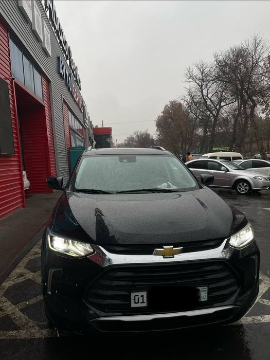 Продаётся Tracker premier turbo