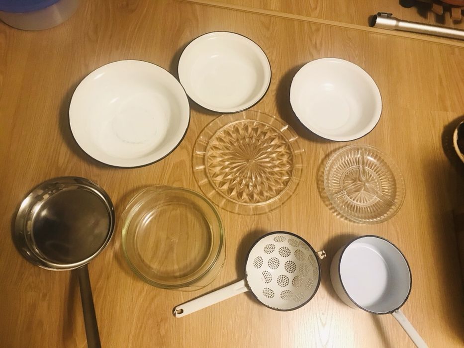 Посуда, легени, тигани, гевгир и др...иенско стъкло, чиния за ядки