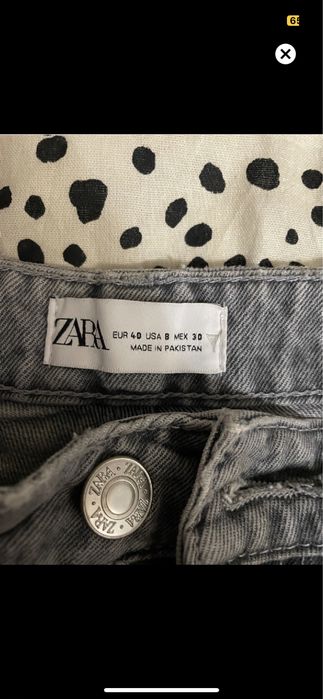 Blugi talie inalta Zara