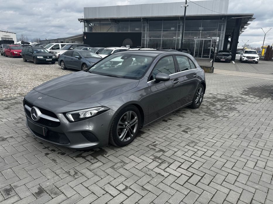 Mercedes-Benz A 180 A 180 d