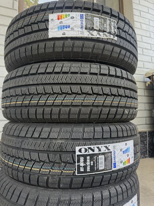 Зимние шины 205/55/16 Onyx