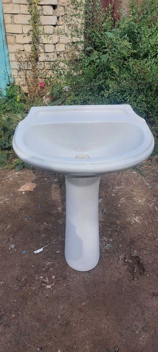Продам Раковина Керамическая