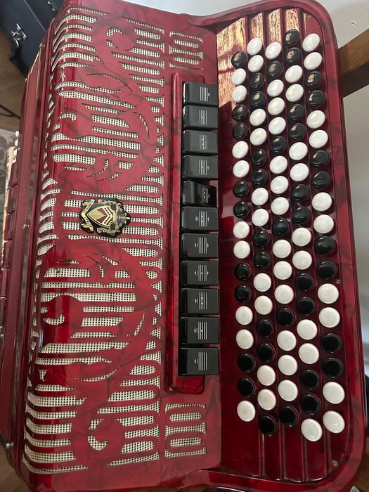 Acordeon Harmonika Scandalli vând sau schimb