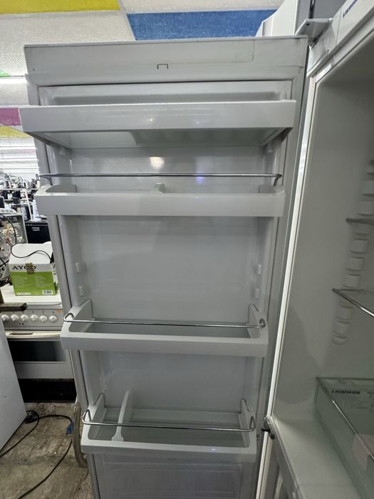 Хладилник с фризер Liebherr