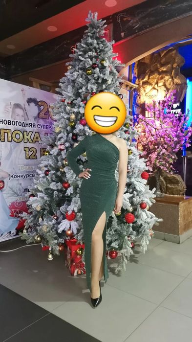 Продам платья вечерние