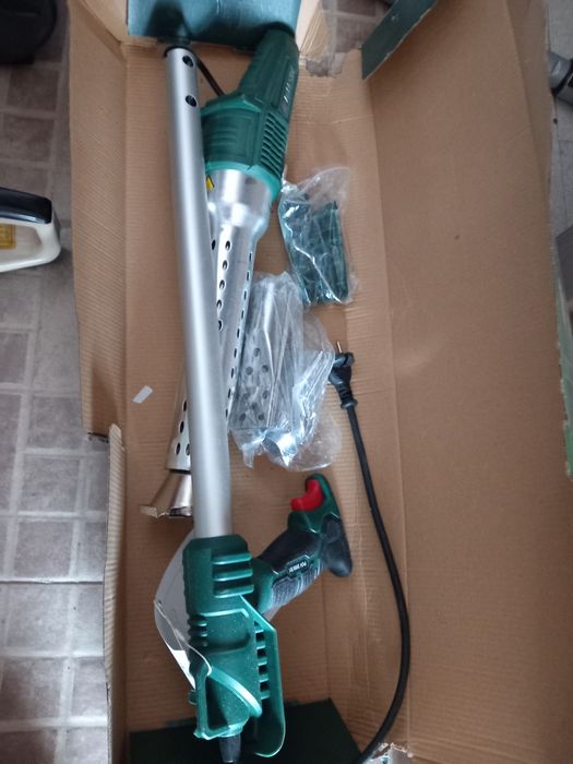 Уред за плевене с горещ въздух PARKSIDE PUV 2000 B1