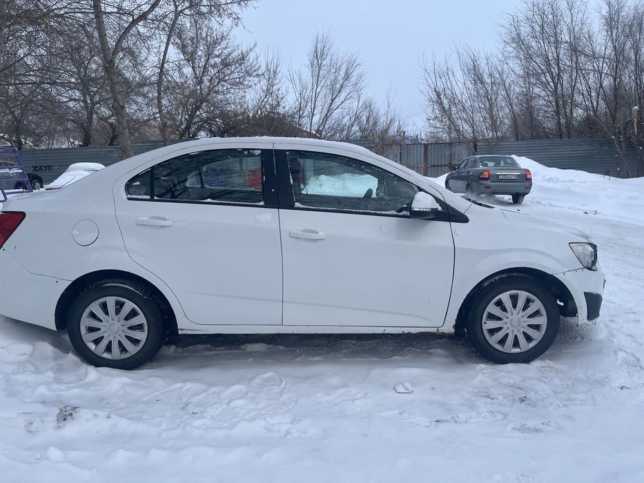 Шевролет Авео 2014 год 1.6 мкпп