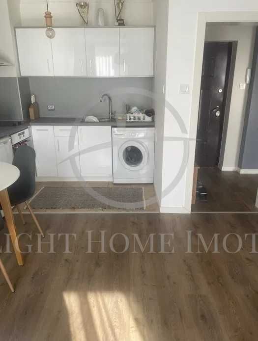 Продава се Двустаен апартамент в Пловдив, Тракия - 61 кв.м за 1100 €/кв.м - Снимка #2