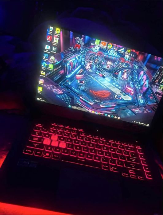 Vand leptop gaming tuf strick g15