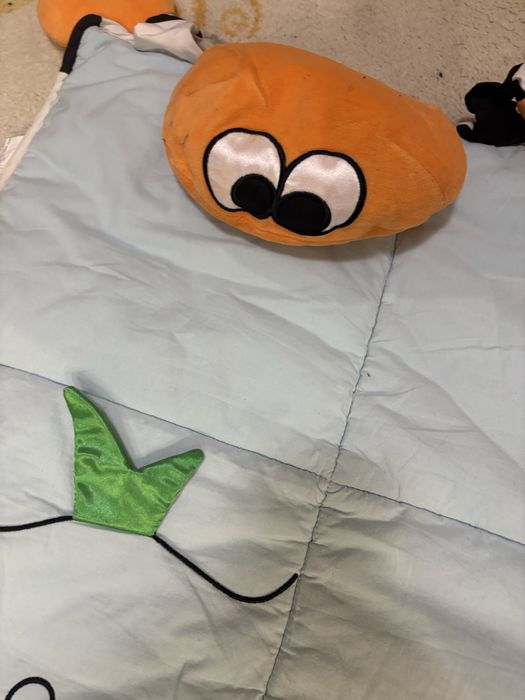 Килимче за игра и стоене по корем Ikea