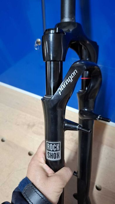 Furca RockShox Paragon gold rl 700c, air, 50mm Trekking si Cross Bikes