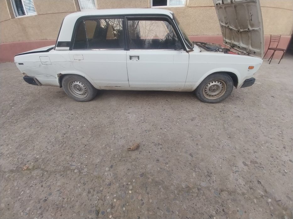 2107  жигули,2000 йил