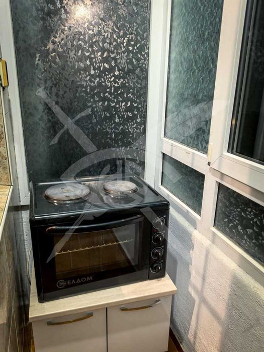 Дава се под наем Тристаен апартамент в София, Лозенец - 80 кв.м за 900 € - Снимка #8