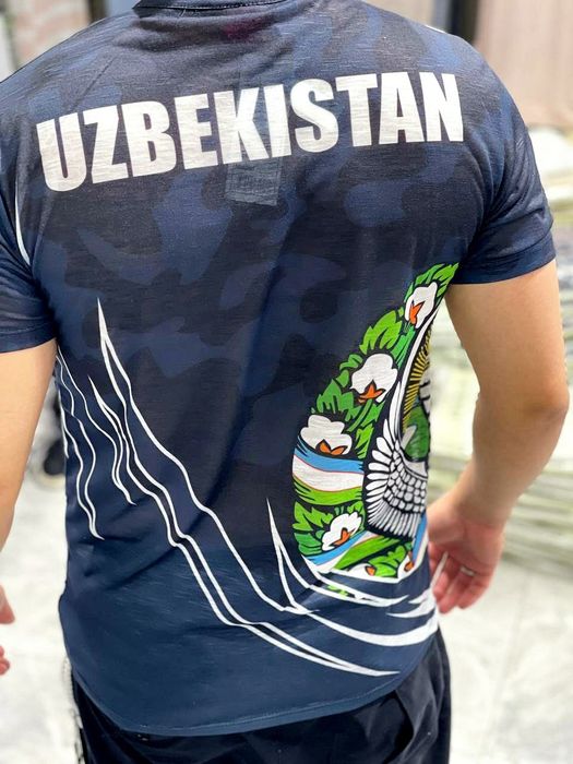 Мужские футболки