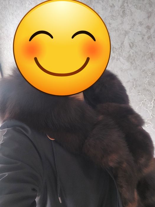 Продам парку в отличном состаяние
