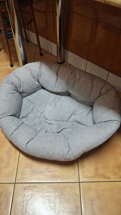 Pat/Coș Ferplast Siesta Deluxe pentru câini– aproape nou