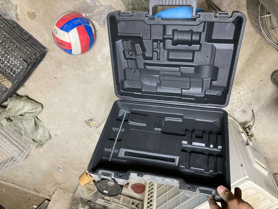 Продам чемодан от перфоратора