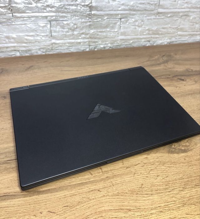 Ноутбук HP Victus