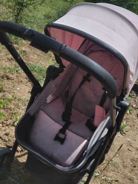Бебешка количка от 0 месец до две години