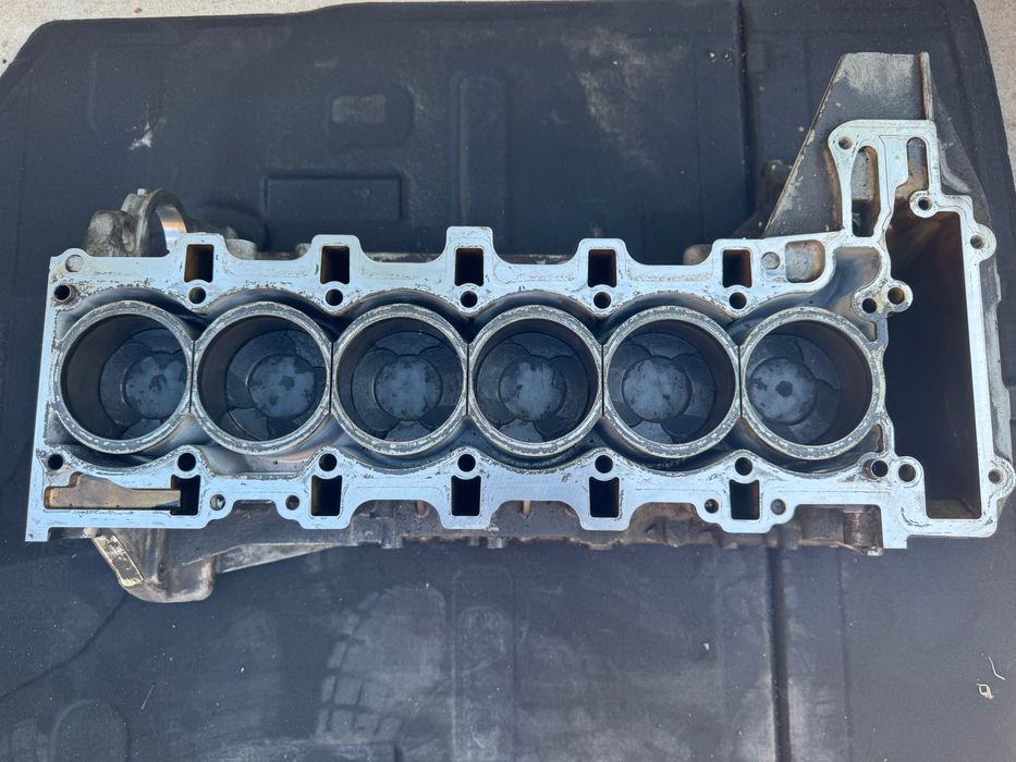 Двигател за н55 може цял може и на части