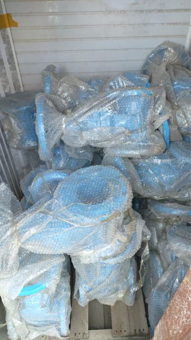 Продам задвижки обрезиненные