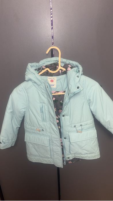 Продам парку на весну на девочку