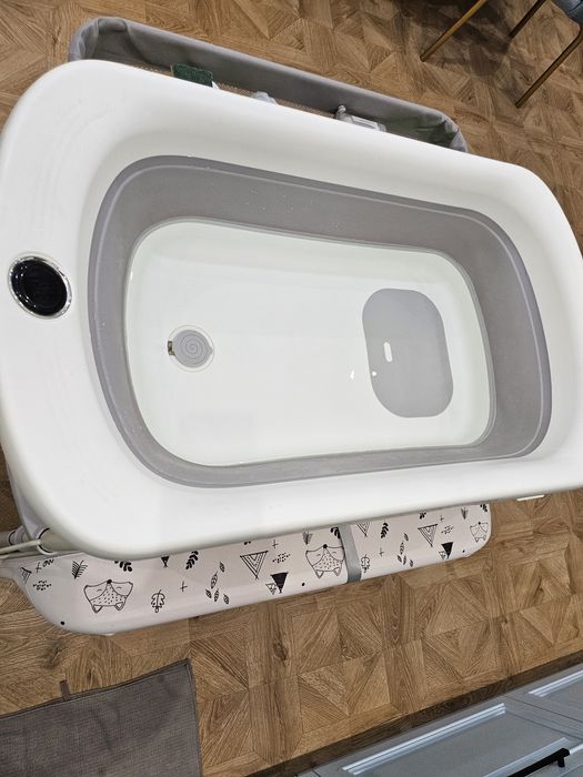 Ванночка+пеленалный пользовались немного в хорошем состоянии