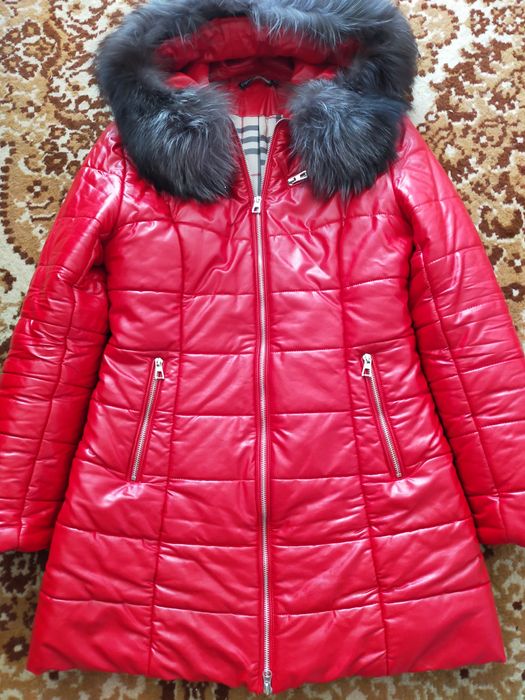 Продам куртку женскую зима