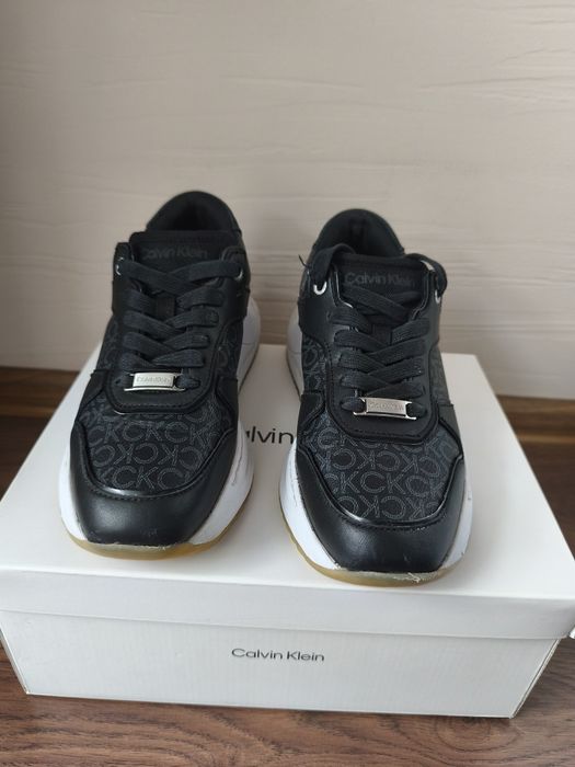 Оригинални дамски маратонки/сникърси/кецовеобувки Calvin Klein 37 номер