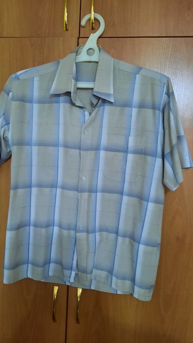 Продам мужские рубашки р.54