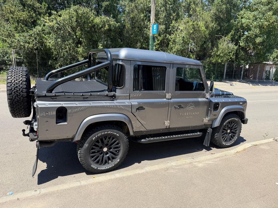 LAND ROVER Defender 2010
