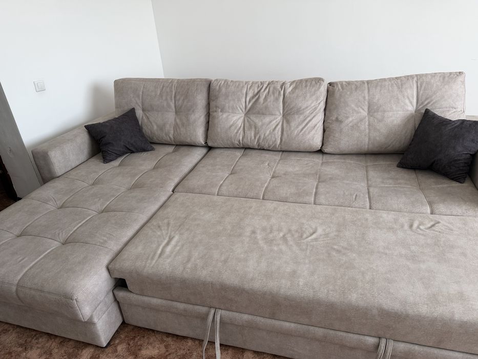 Продам диван угловой