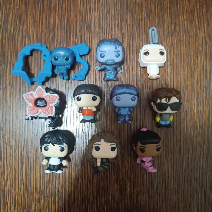 Продавам фигурки от сериала Stranger Things ! НА ТОП. ЦЕНА !