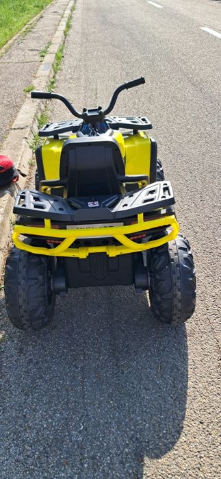 Vând ATV electric