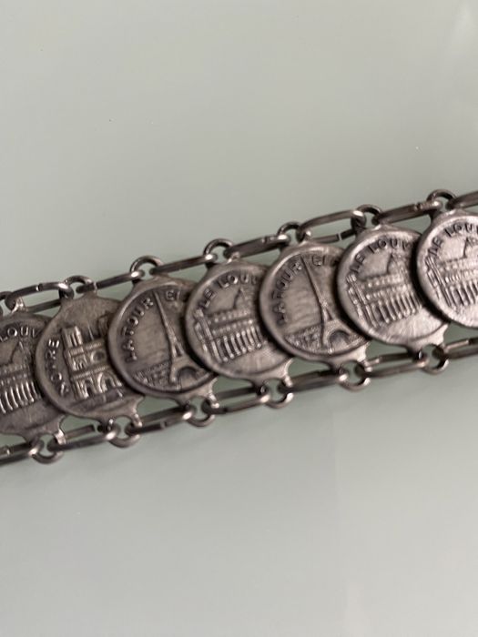 Гривна с монетки Париж