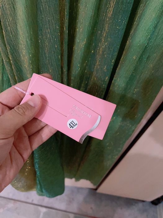 Жаңа көйлек，вечерный платия