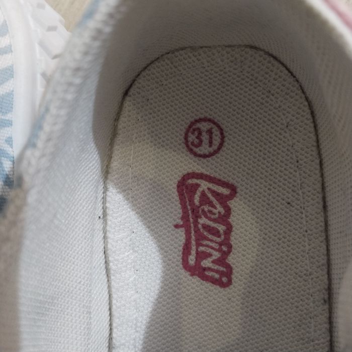 Новые кеды - 31 размер.