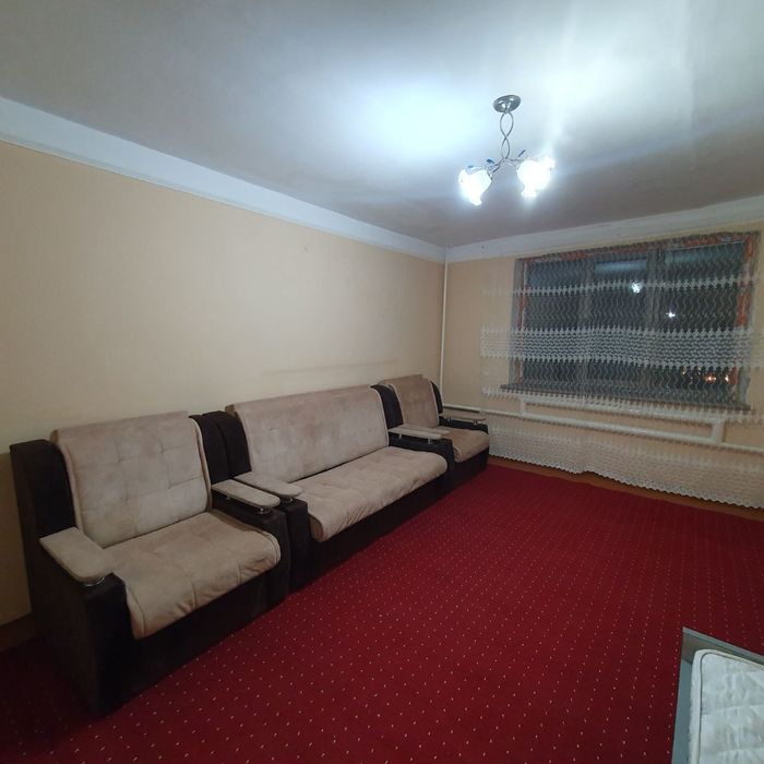 Сдается  3х комнатная Азиз базар